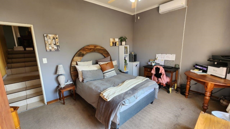 4 Bedroom Property for Sale in Rustenburg North West